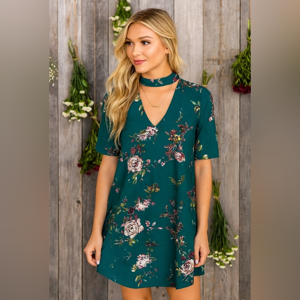 Worthington size 12 short sleeve dress green/pink flowers and butterflies